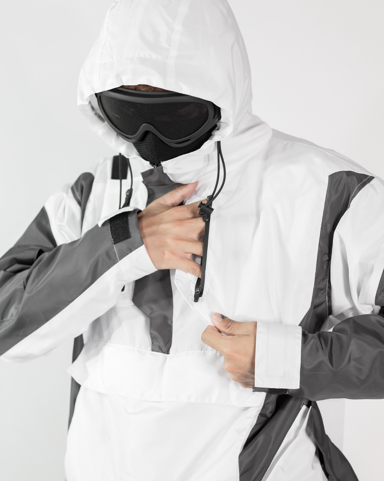 Wind breaker W (BLANCA/WHITE) - Imagen 10
